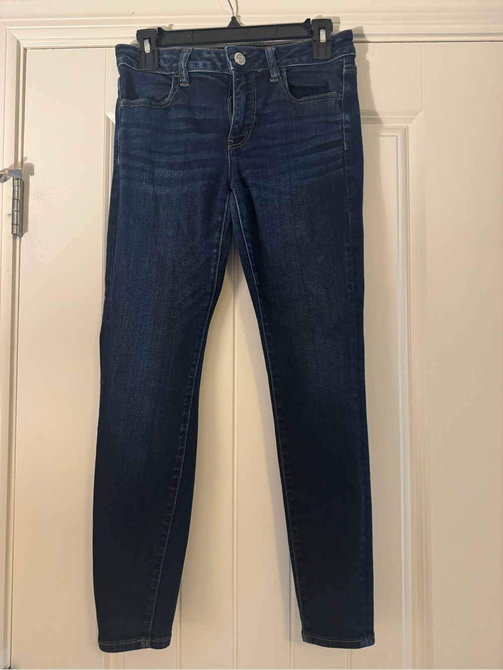 American Eagle Outfitters Dark Blue Skinny Jeans